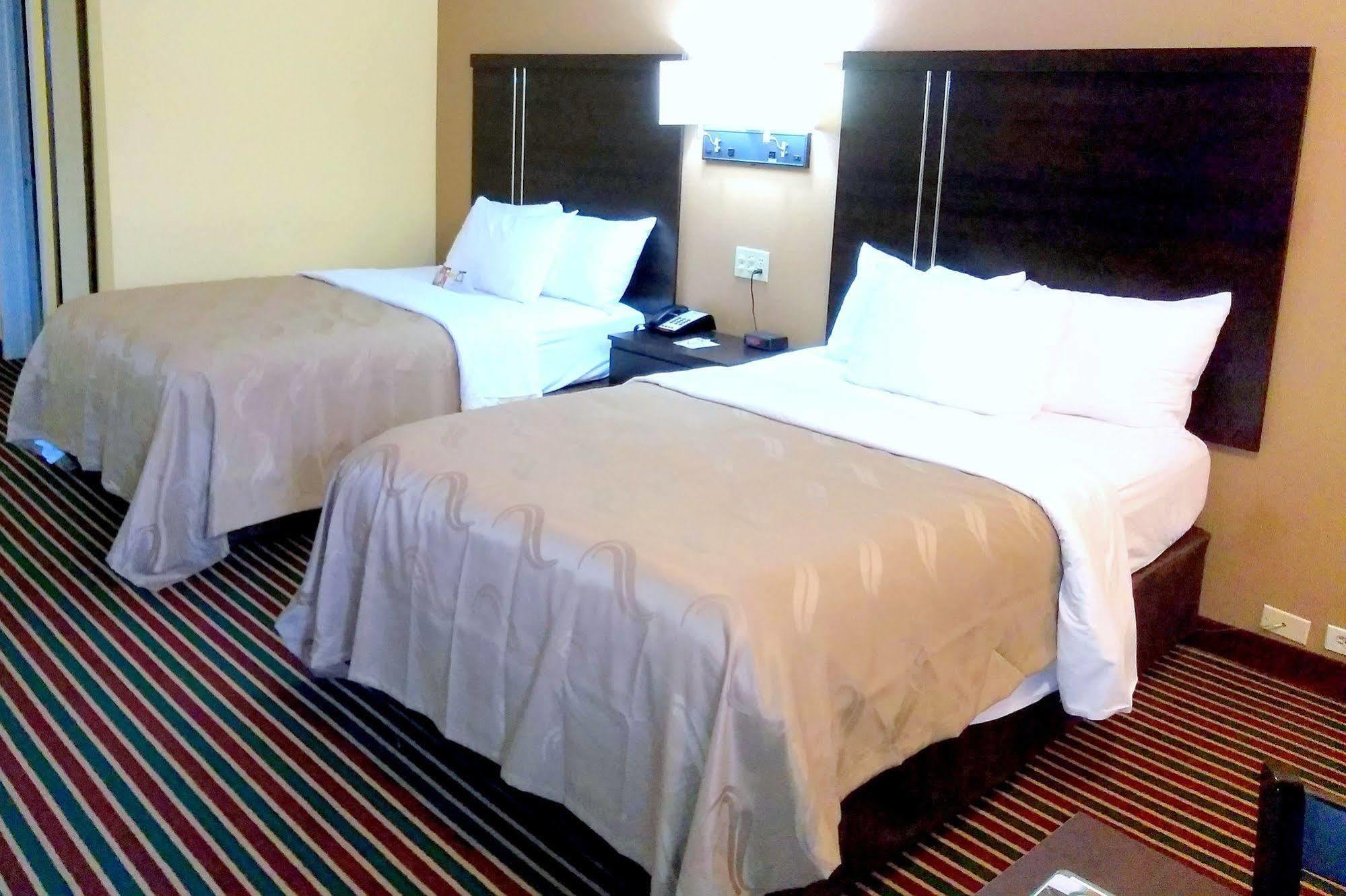 Quality Inn Рок Хил Екстериор снимка